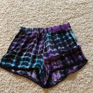 TOBI pom pom trim flowy tie dye shorts